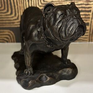 Elegant Bronze Sculpture